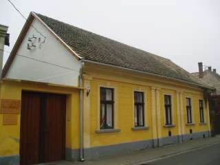 Baja, Jókai u. 19. 1.kép.jpg Baja, Jókai u. 19. 1.kép.jpg