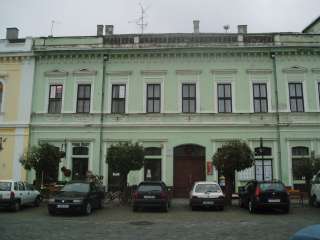 Baja, Szentháromság tér 05. 1.kép.jpg Baja, Szentháromság tér 05. 1.kép.jpg