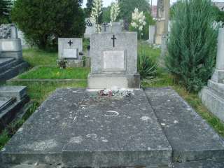 Sümeg, Temető: Sass Brunner Ferenc sírja 1.kép.jpg Sümeg, Temető: Sass Brunner Ferenc sírja 1.kép.jpg