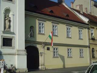 Sopron, Széchenyi tér 04.jpg Sopron, Széchenyi tér 04.jpg